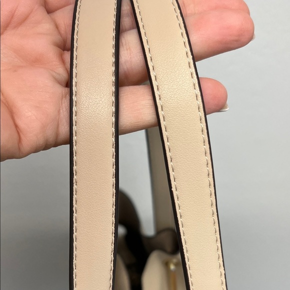 Sondra Roberts Squared | Stone Vegan Leather Tote Satchel Shoulder Bag - Picture 4 of 10